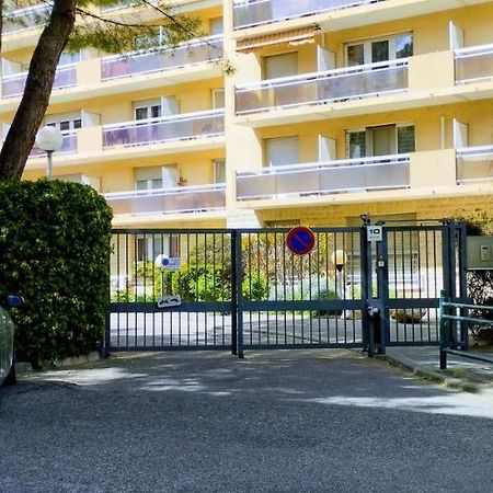 L'Echappee Belle Parking Apartment Avignon Bagian luar foto