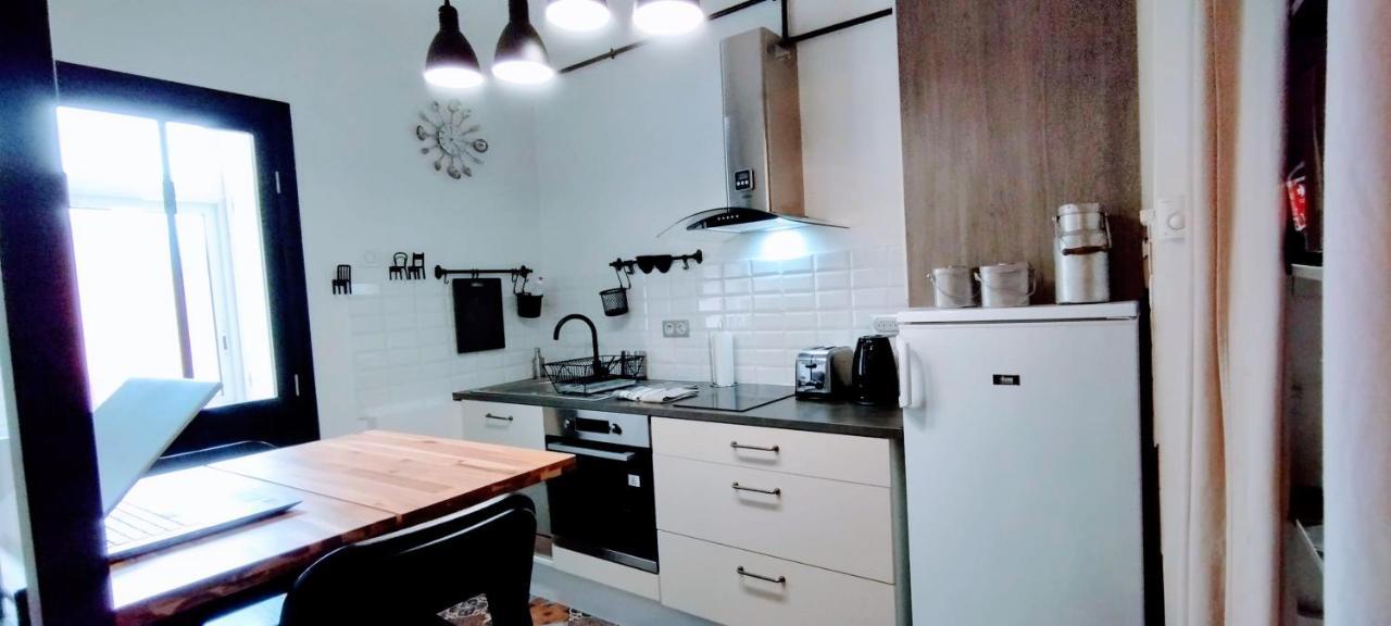 L'Echappee Belle Parking Apartment Avignon Bagian luar foto