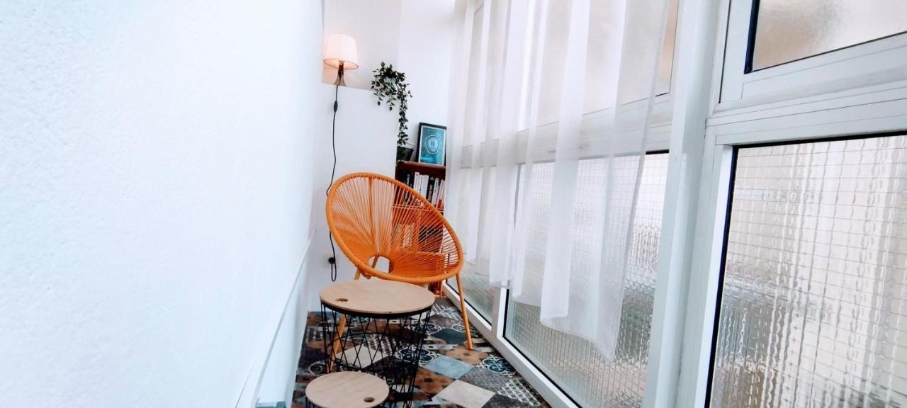 L'Echappee Belle Parking Apartment Avignon Bagian luar foto